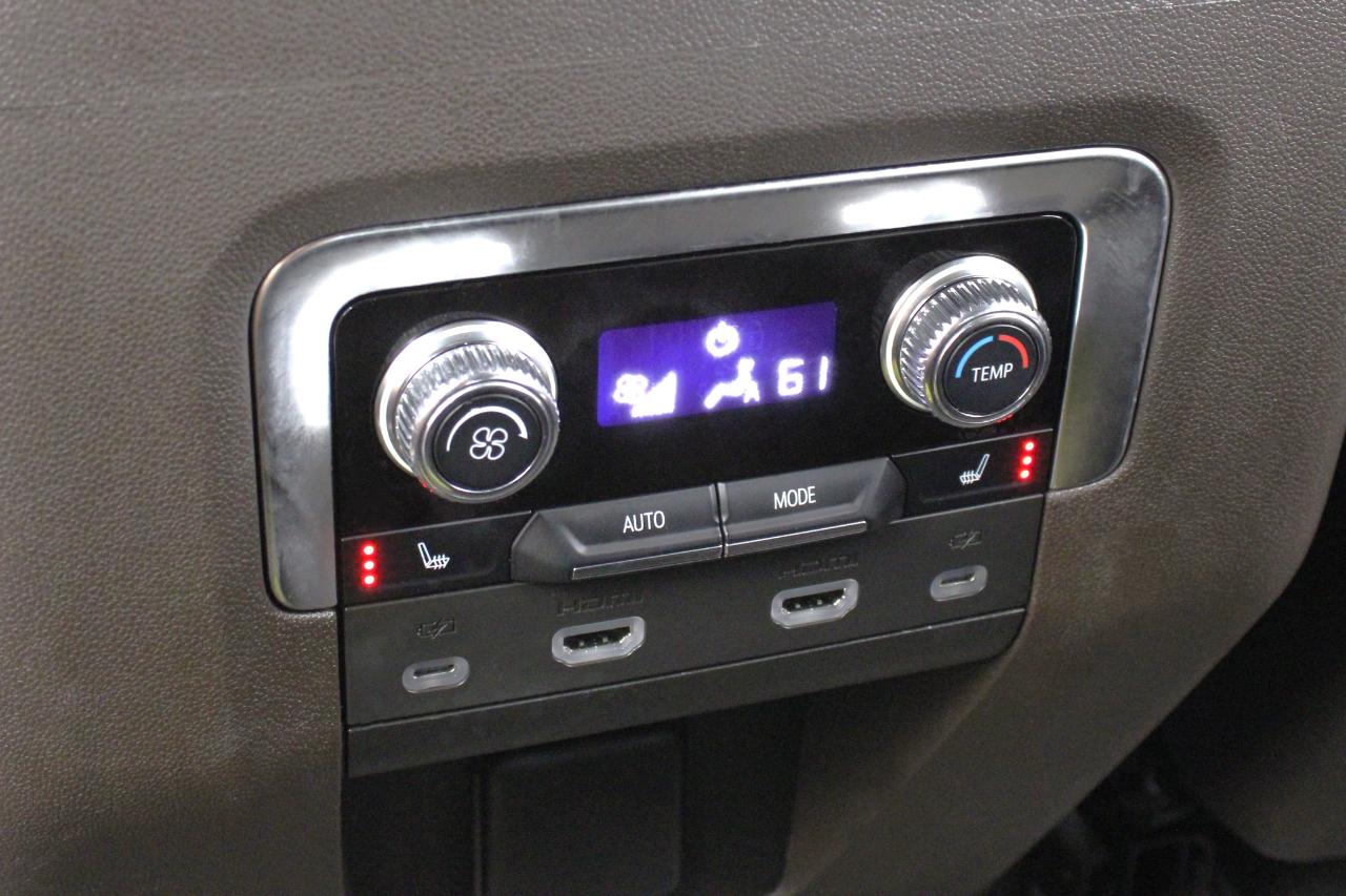 GMC Yukon 2WD 4dr SLT 2022
