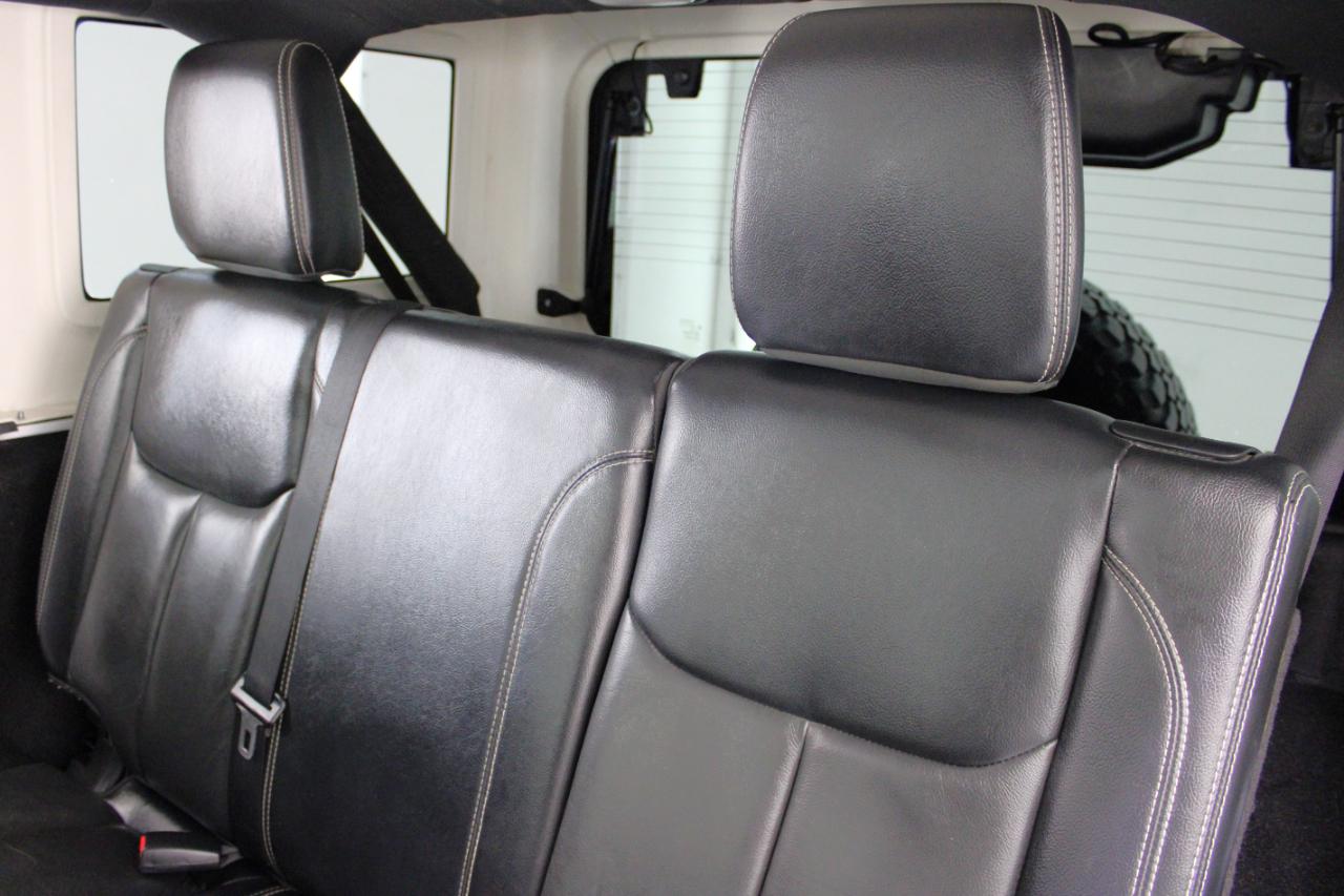 Jeep Wrangler Unlimited 4WD 4dr Rubicon 2015