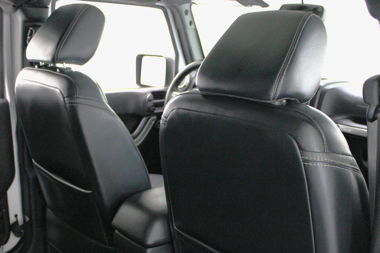 Jeep Wrangler Unlimited 4WD 4dr Rubicon 2015