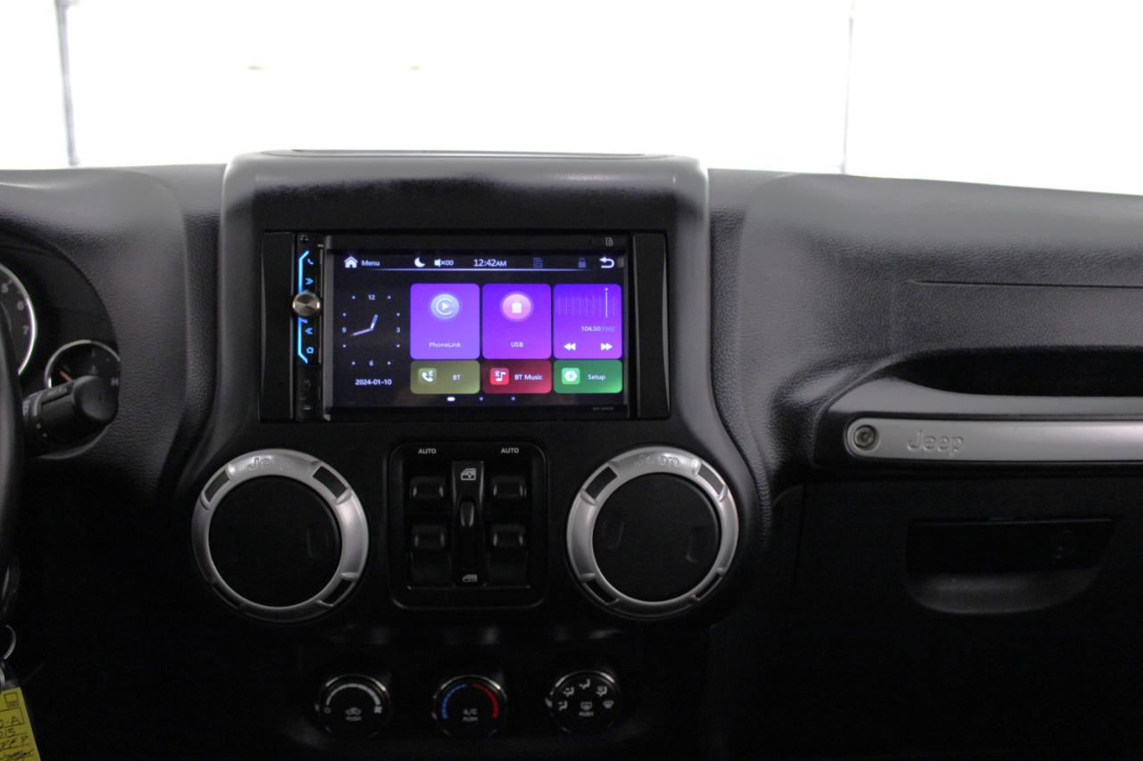 Jeep Wrangler Unlimited 4WD 4dr Rubicon 2015