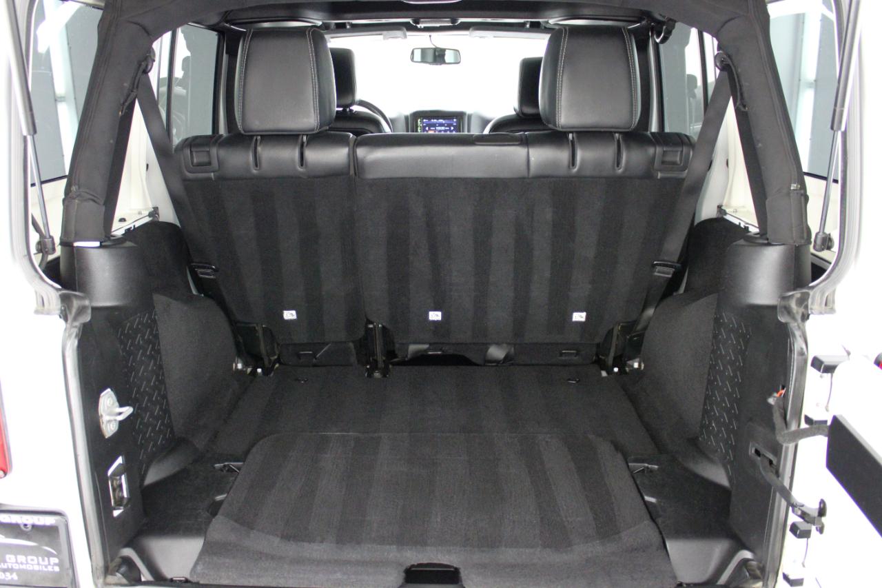 Jeep Wrangler Unlimited 4WD 4dr Rubicon 2015