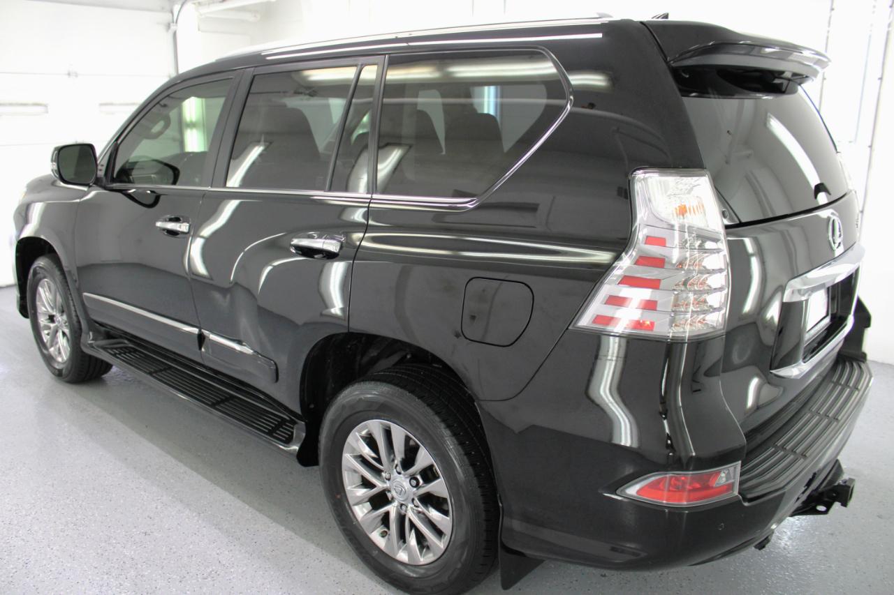 Lexus GX 460 Premium 4D SUV 4WD 2017