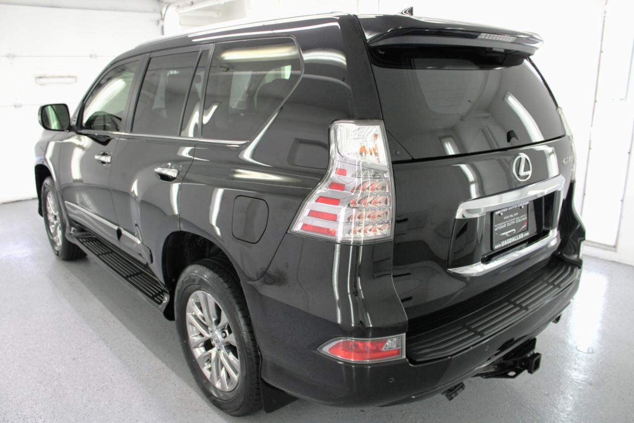 Lexus GX 460 Premium 4D SUV 4WD 2017