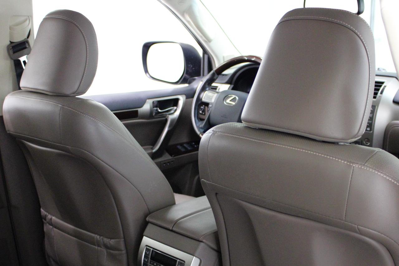 Lexus GX 460 Premium 4D SUV 4WD 2017