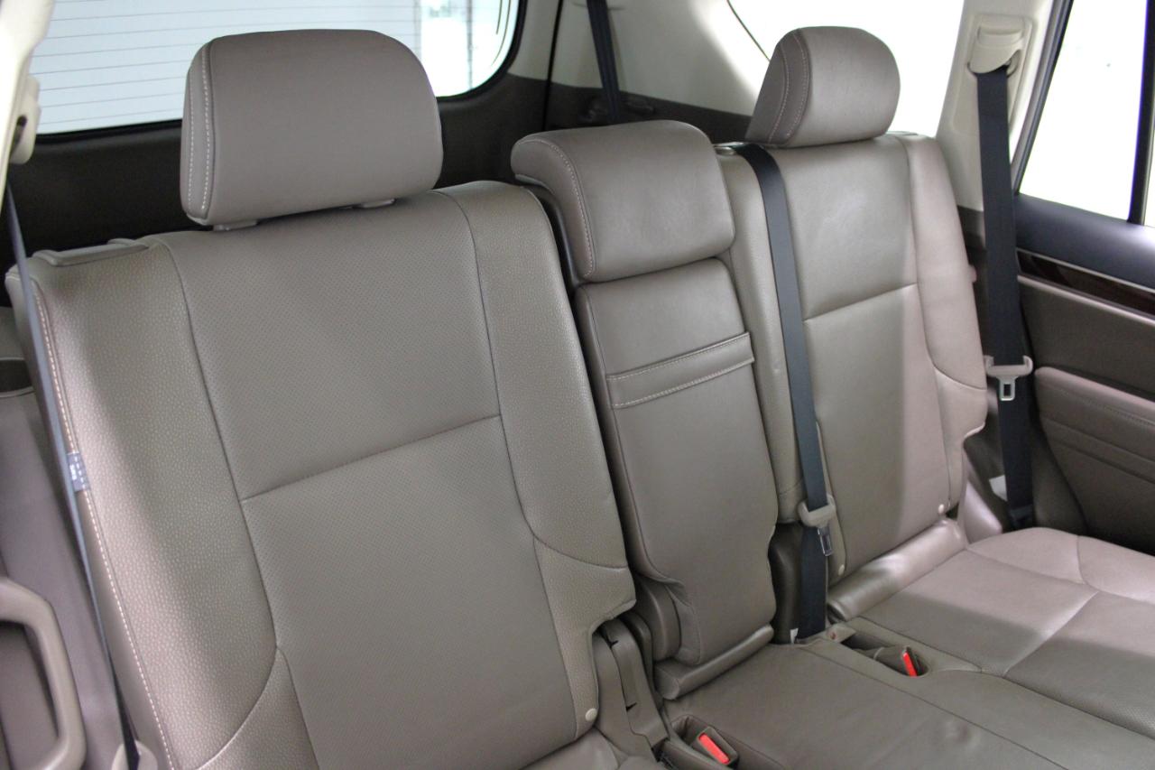 Lexus GX 460 Premium 4D SUV 4WD 2017