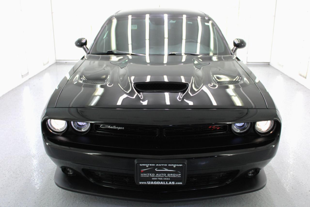 Dodge Challenger R/T Scat Pack RWD 2021