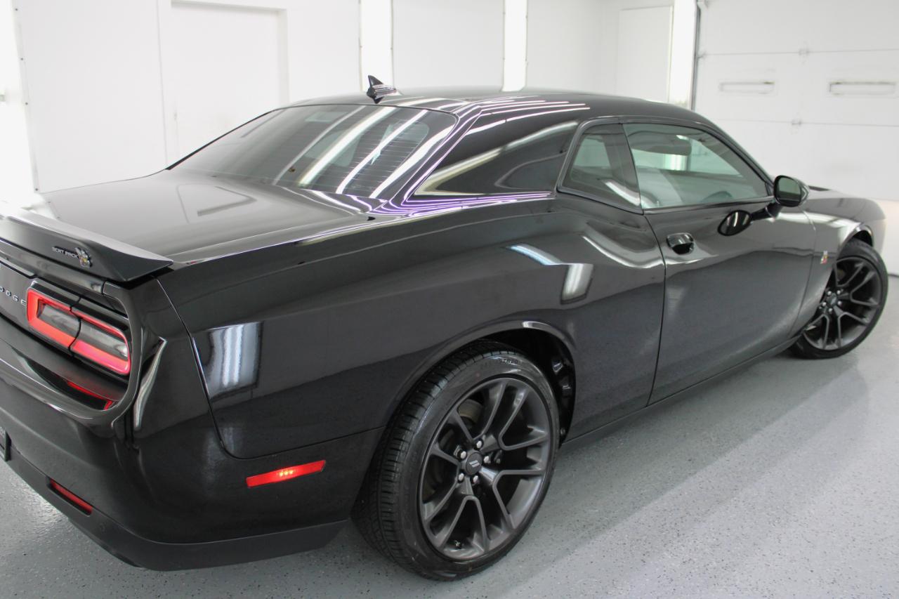 Dodge Challenger R/T Scat Pack RWD 2021