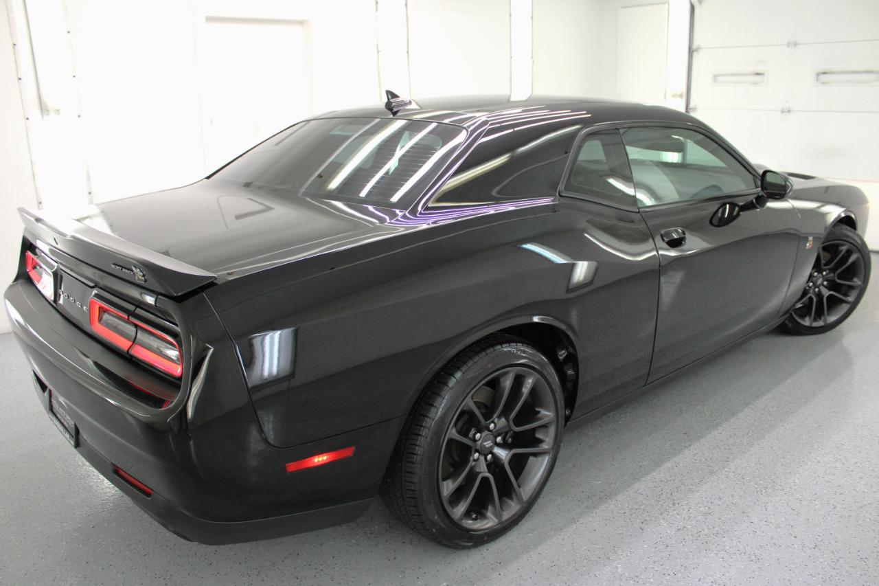 Dodge Challenger R/T Scat Pack RWD 2021