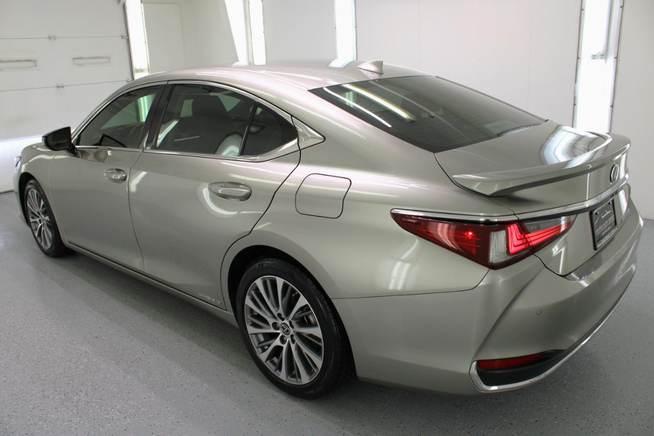 Lexus ES 300h Premium 2019