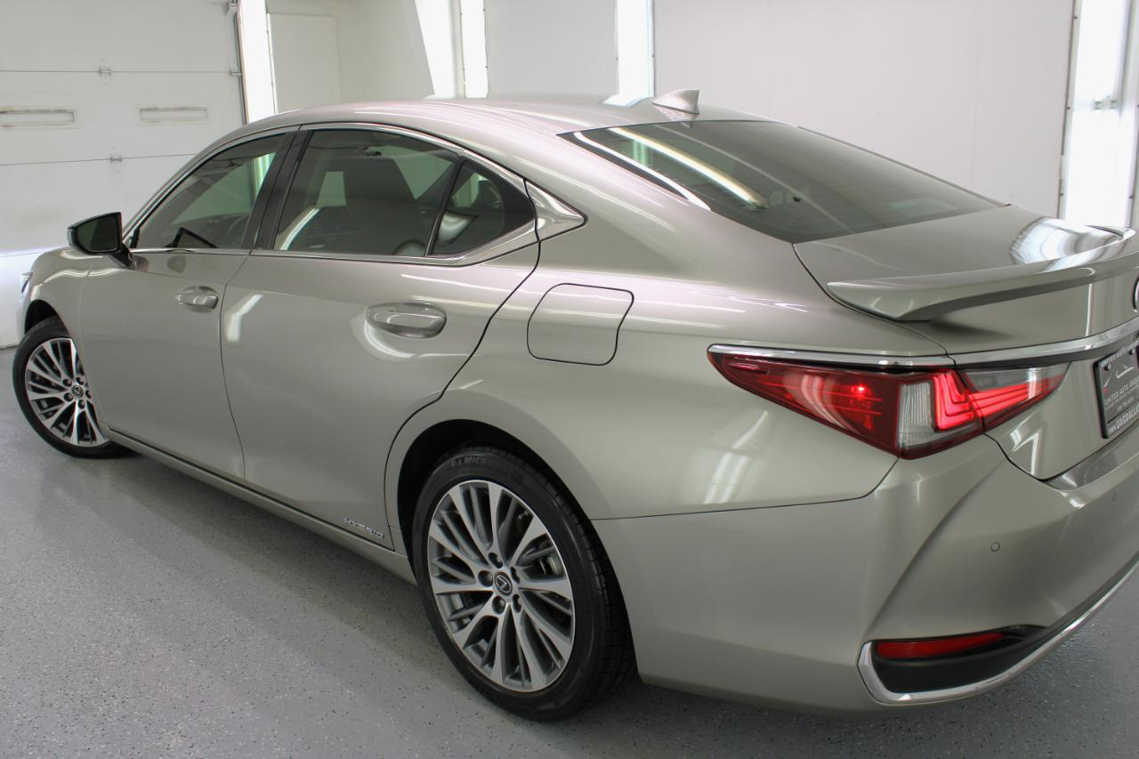 Lexus ES 300h Premium 2019