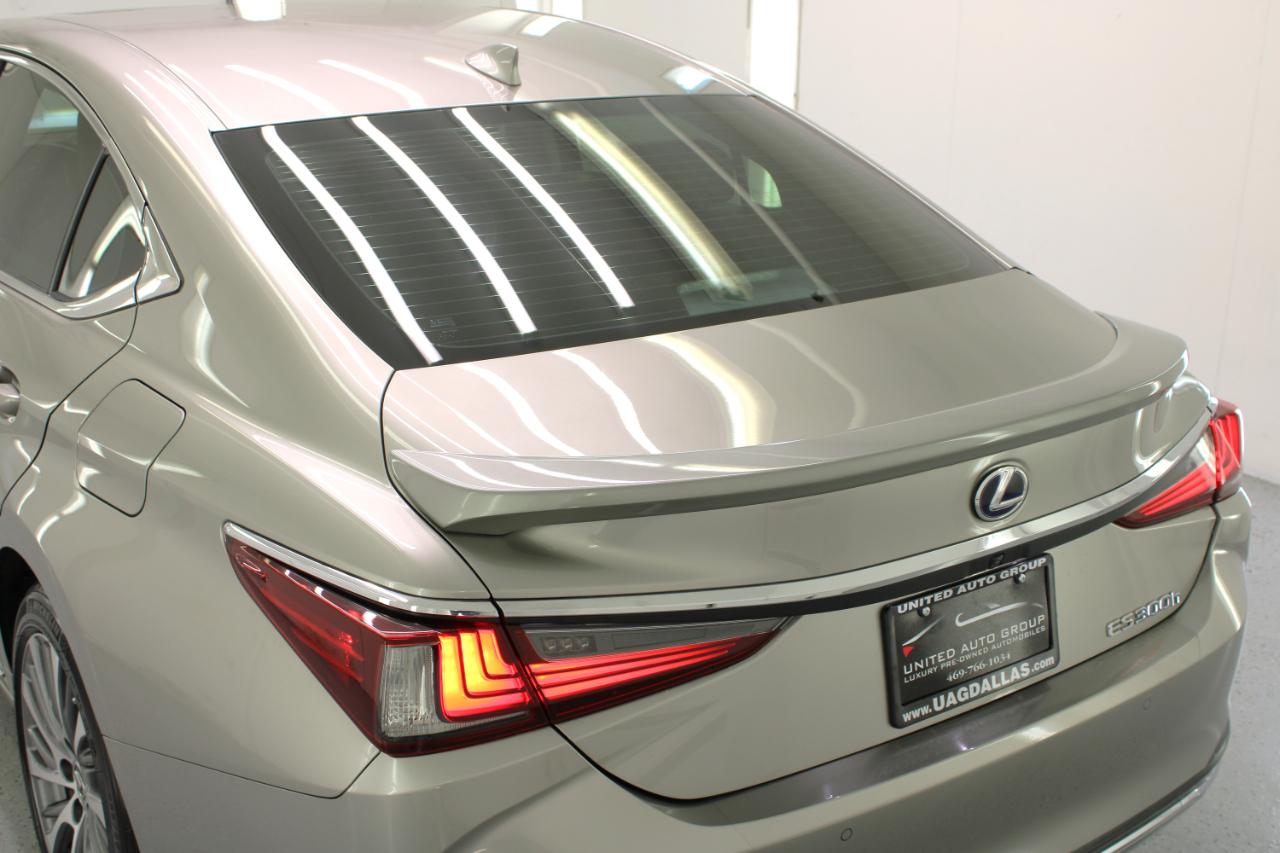Lexus ES 300h Premium 2019
