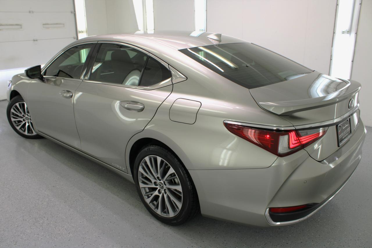 Lexus ES 300h Premium 2019