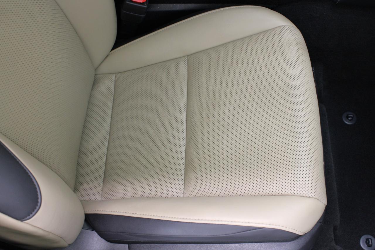 Lexus ES 300h Premium 2019