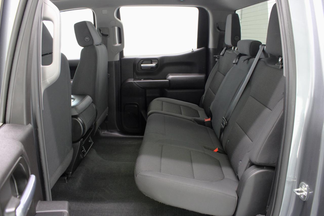 Chevrolet Silverado 1500 2WD Crew Cab 147" Custom 2020