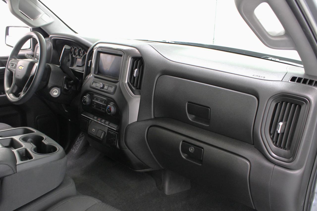 Chevrolet Silverado 1500 2WD Crew Cab 147" Custom 2020