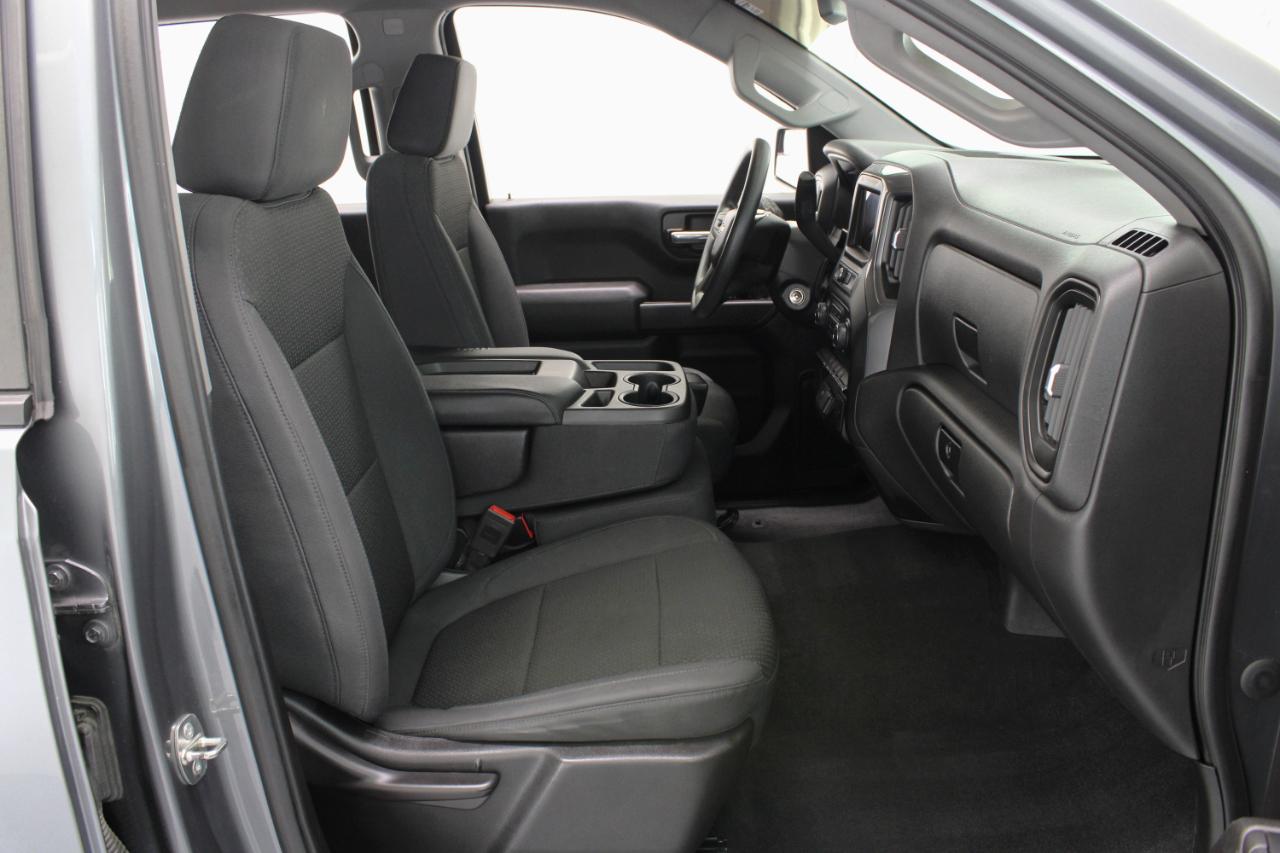 Chevrolet Silverado 1500 2WD Crew Cab 147" Custom 2020