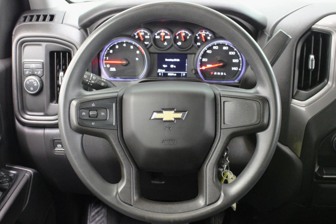 Chevrolet Silverado 1500 2WD Crew Cab 147" Custom 2020