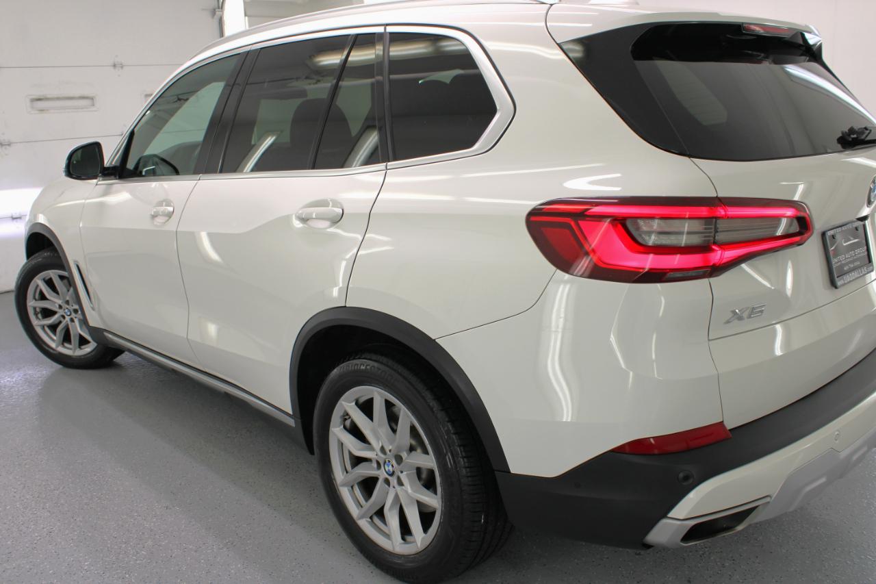 BMW X5 sDrive40i Sports Activity Vehicle 2020