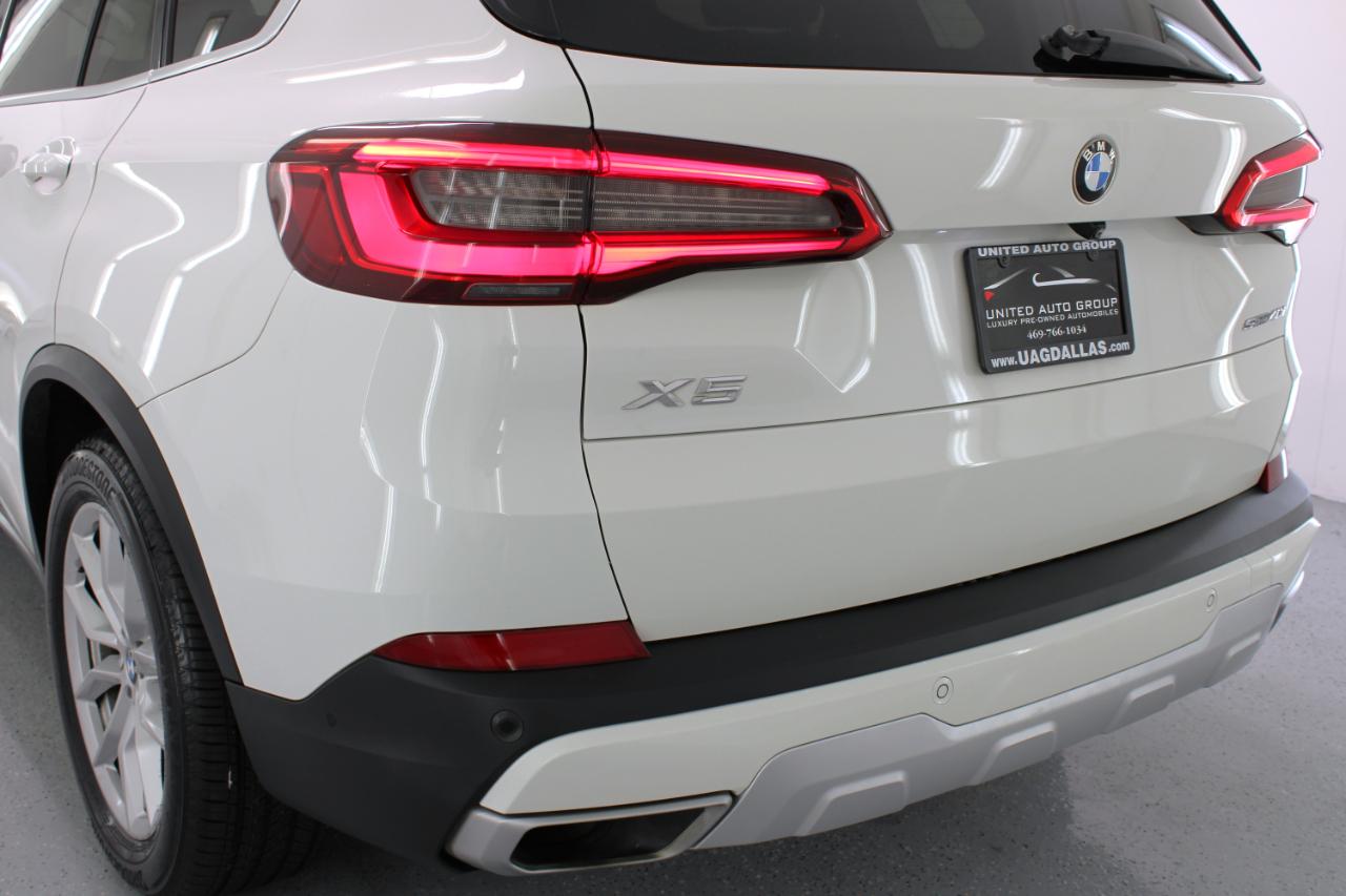 BMW X5 sDrive40i Sports Activity Vehicle 2020