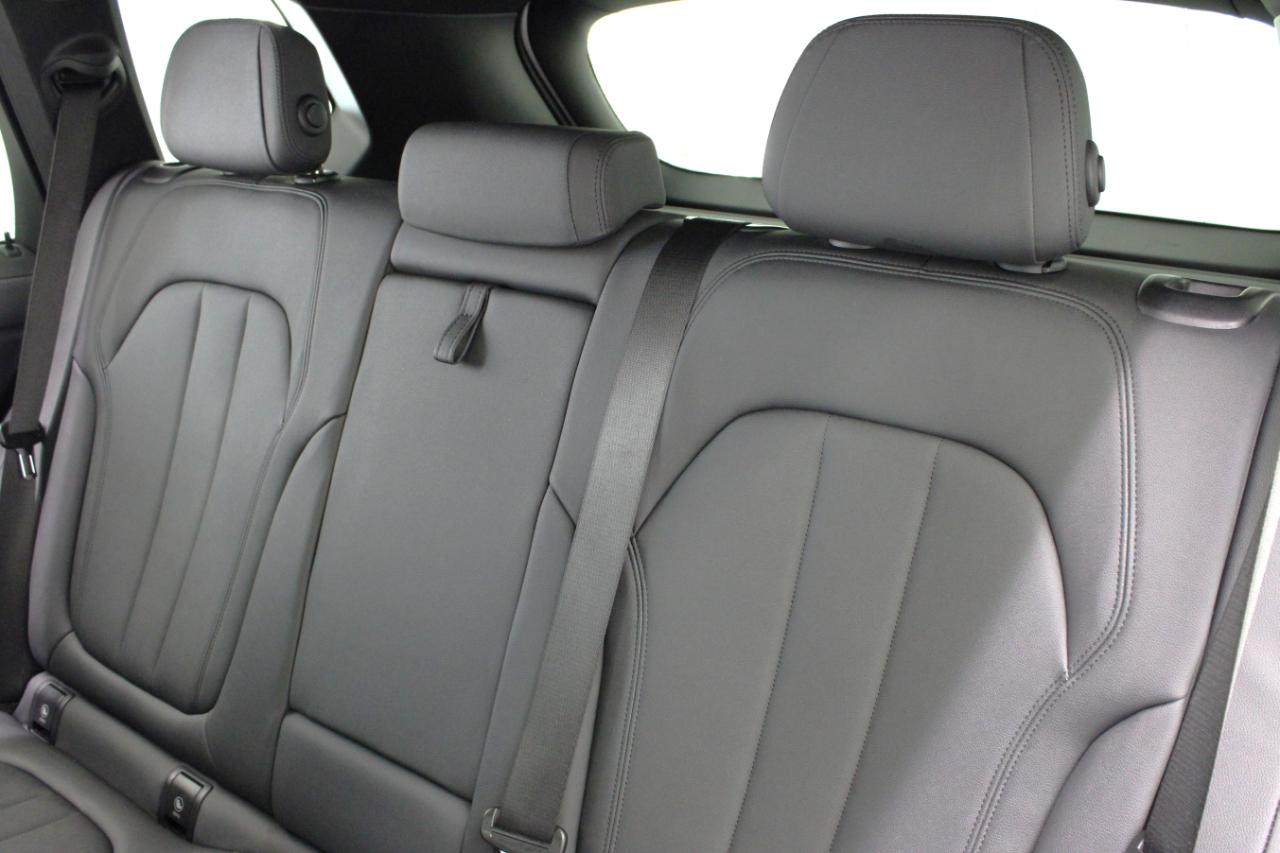 BMW X5 sDrive40i Sports Activity Vehicle 2020