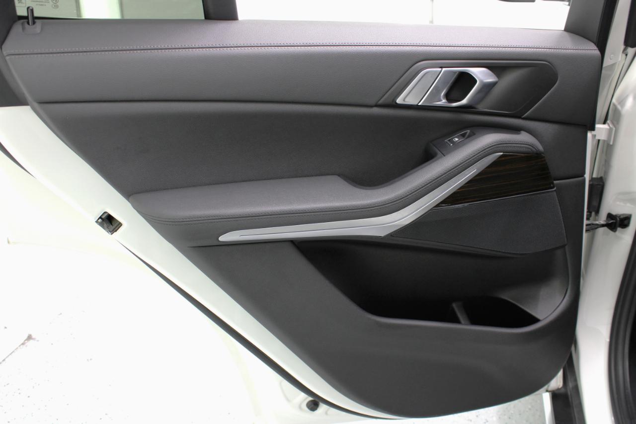 BMW X5 sDrive40i Sports Activity Vehicle 2020