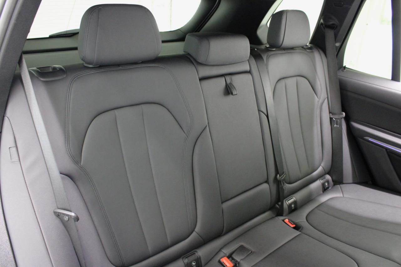 BMW X5 sDrive40i Sports Activity Vehicle 2020