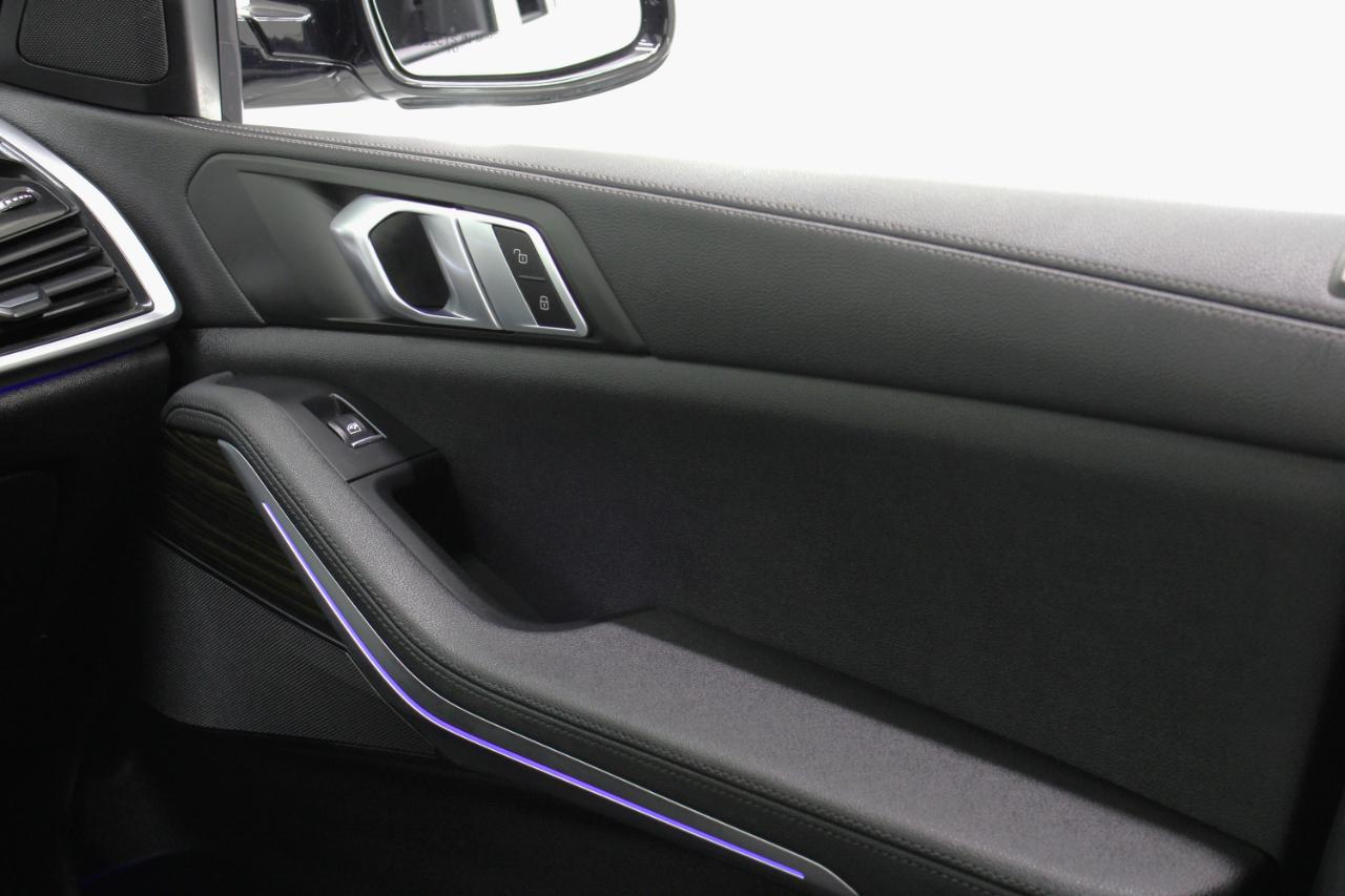 BMW X5 sDrive40i Sports Activity Vehicle 2020