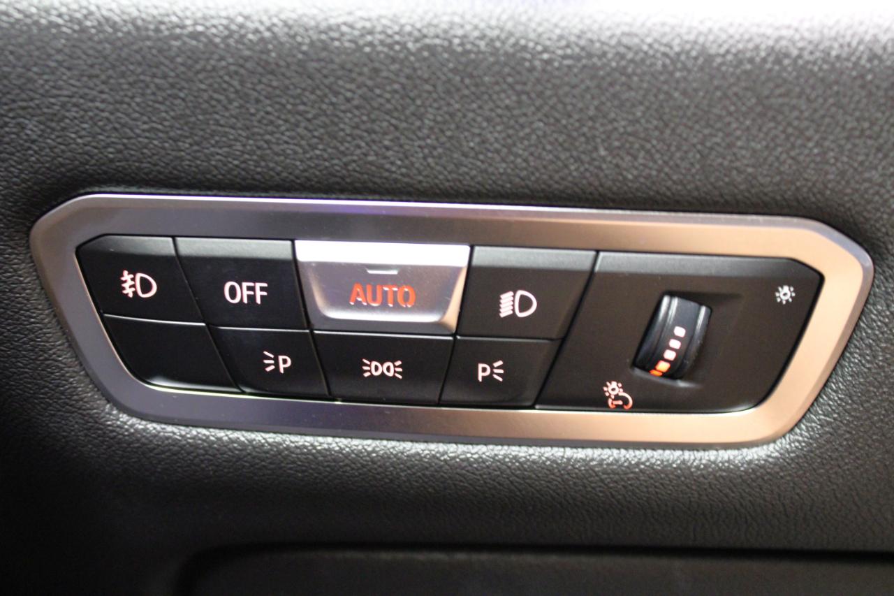 BMW X5 sDrive40i Sports Activity Vehicle 2020