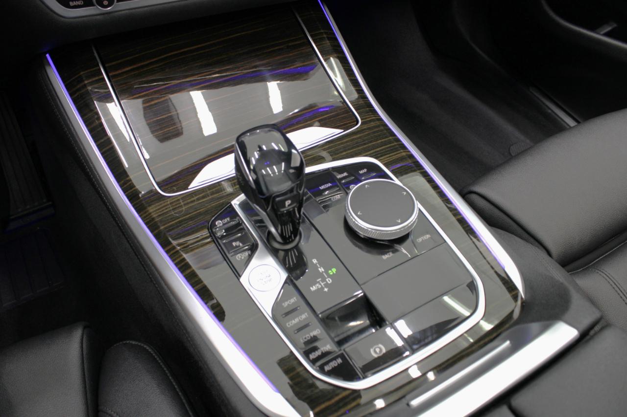 BMW X5 sDrive40i Sports Activity Vehicle 2020