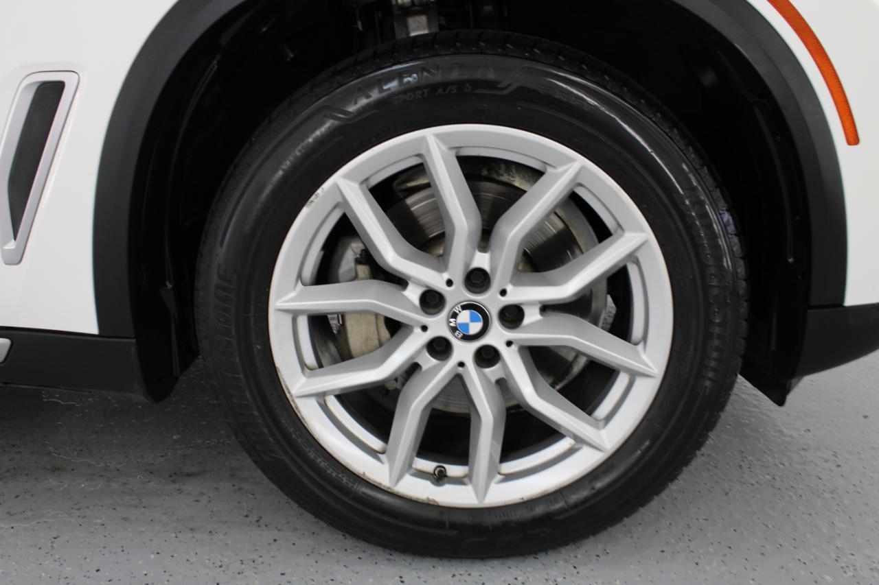 BMW X5 sDrive40i Sports Activity Vehicle 2020