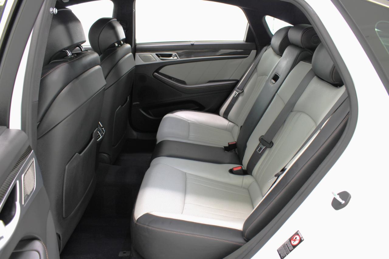 Genesis G80 3.3T Sport RWD 2019