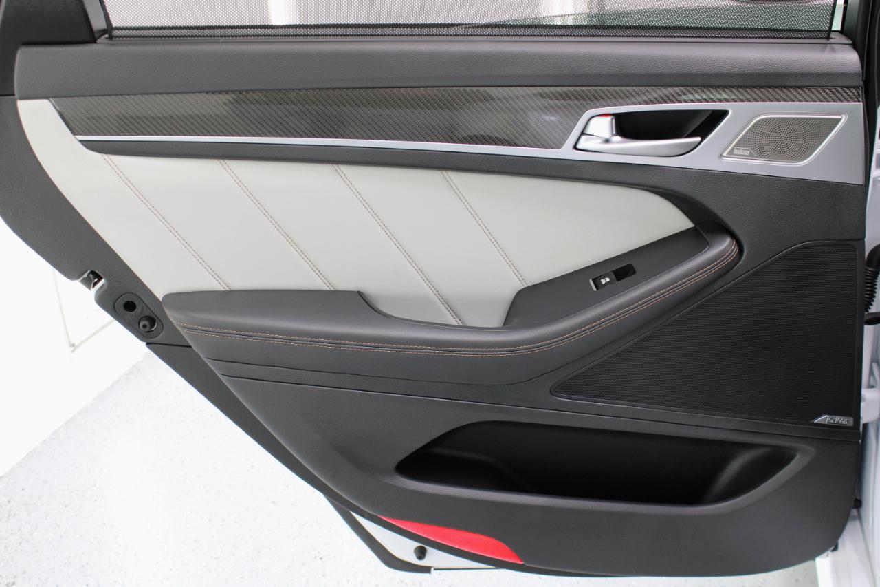 Genesis G80 3.3T Sport RWD 2019
