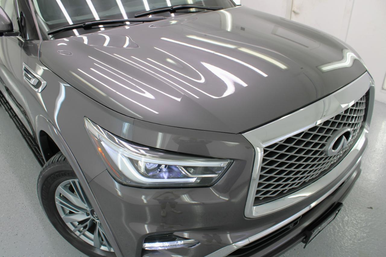 Infiniti QX80 LUXE AWD 2023