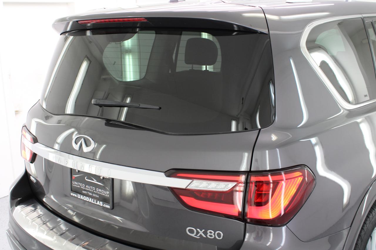 Infiniti QX80 LUXE AWD 2023