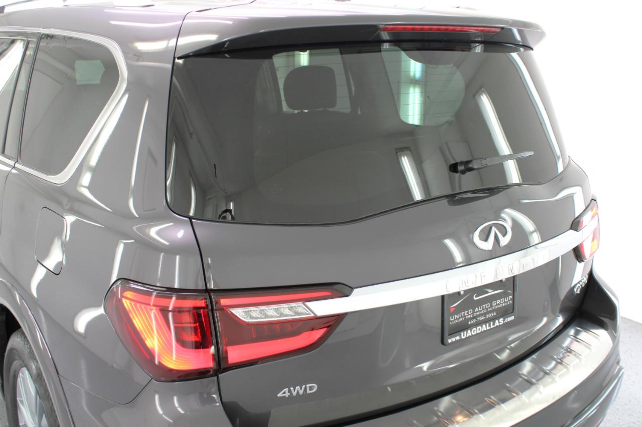 Infiniti QX80 LUXE AWD 2023