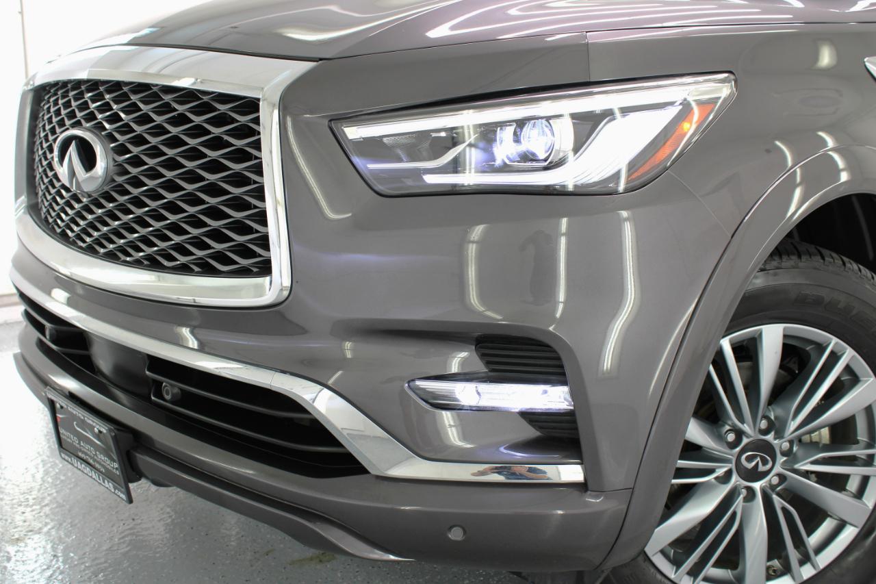 Infiniti QX80 LUXE AWD 2023