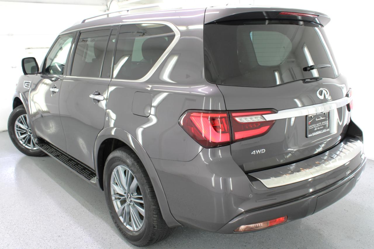 Infiniti QX80 LUXE AWD 2023