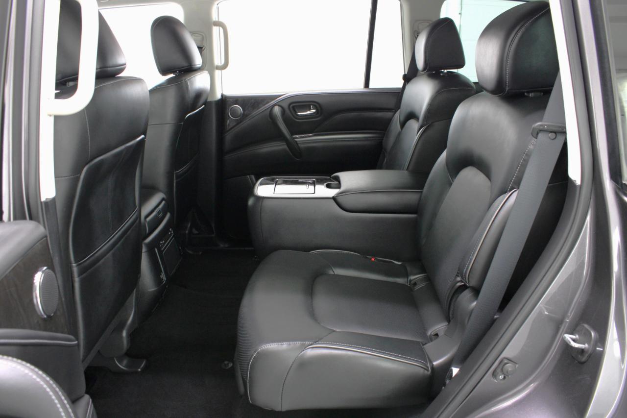 Infiniti QX80 LUXE AWD 2023