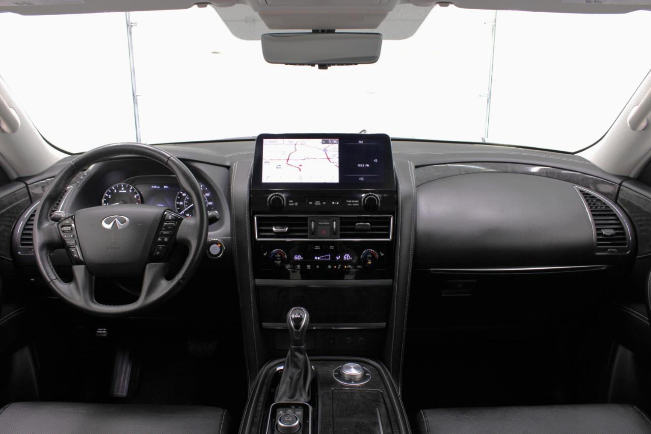 Infiniti QX80 LUXE AWD 2023