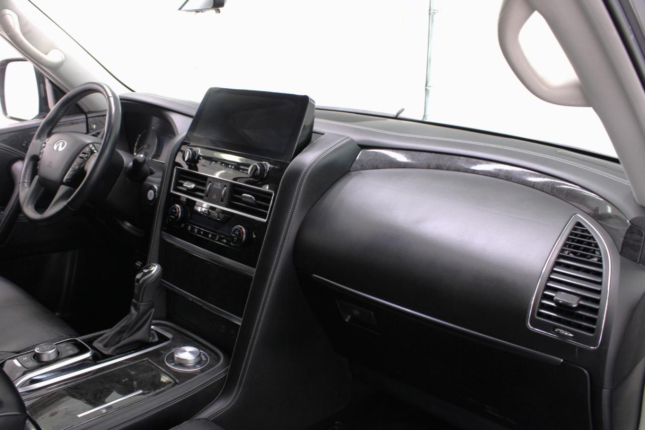 Infiniti QX80 LUXE AWD 2023