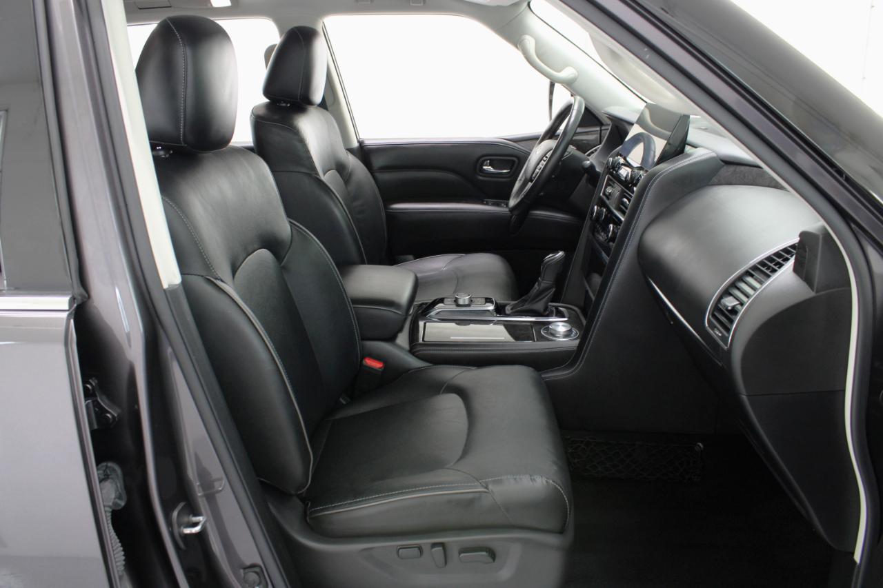 Infiniti QX80 LUXE AWD 2023