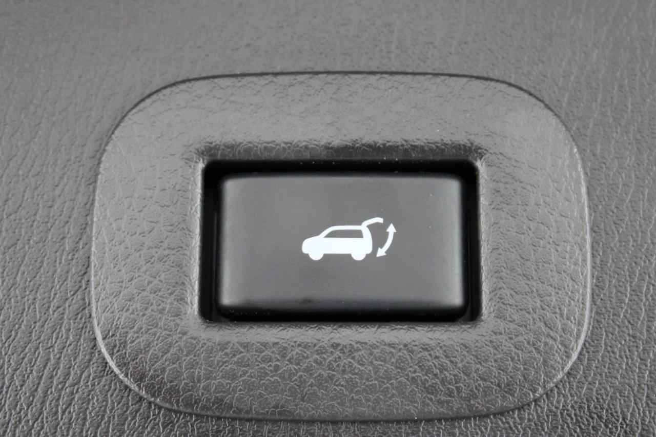 Infiniti QX80 LUXE AWD 2023