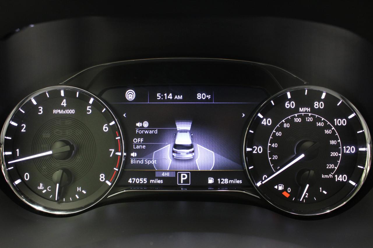 Infiniti QX80 LUXE AWD 2023