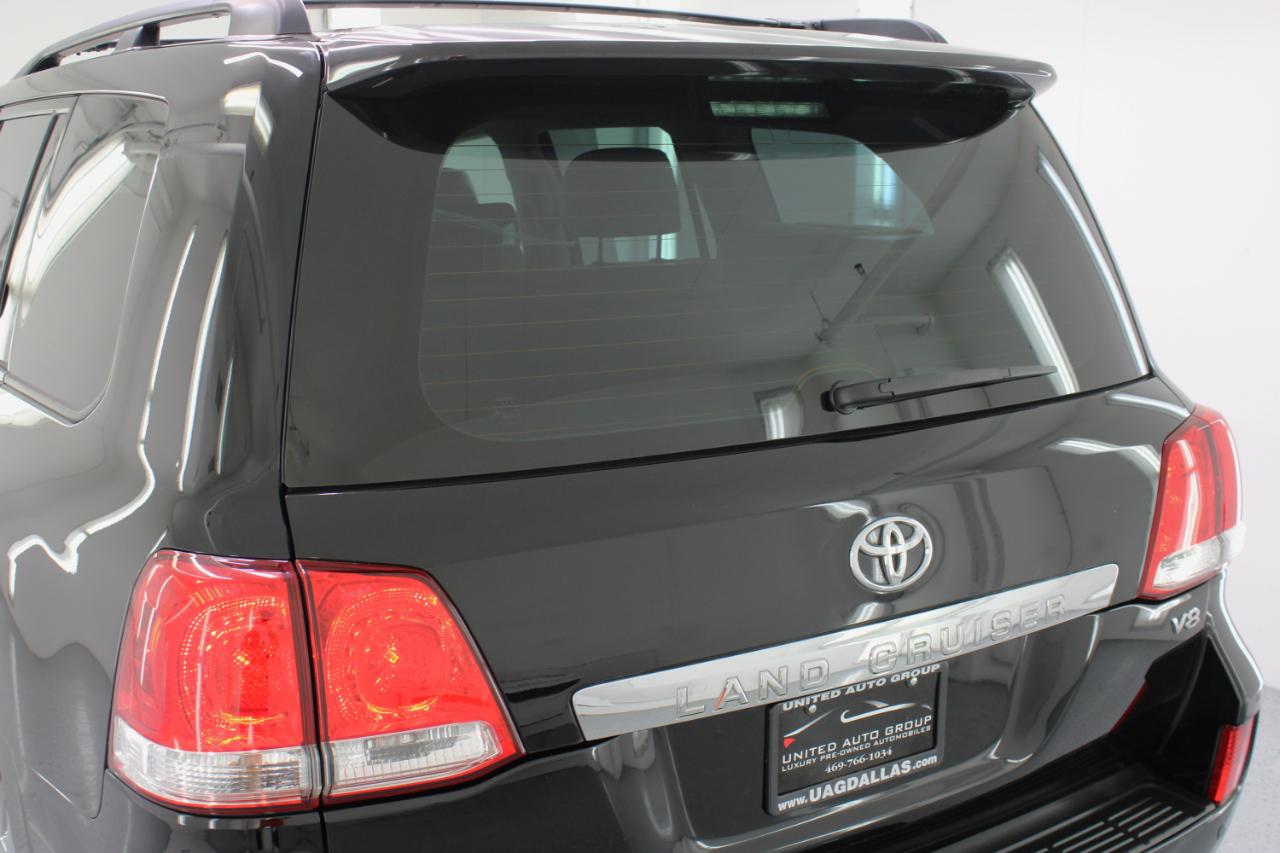 Toyota Land Cruiser 4dr 4WD (Natl) 2009