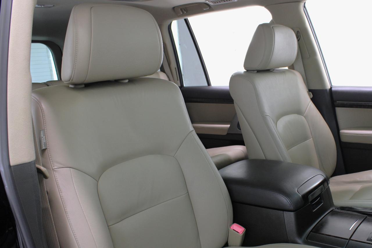 Toyota Land Cruiser 4dr 4WD (Natl) 2009