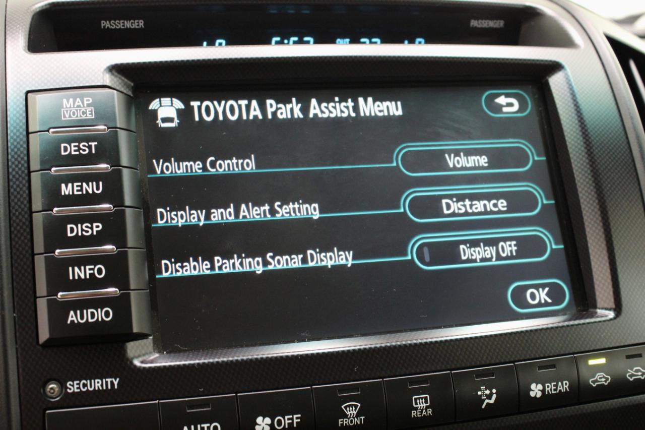 Toyota Land Cruiser 4dr 4WD (Natl) 2009