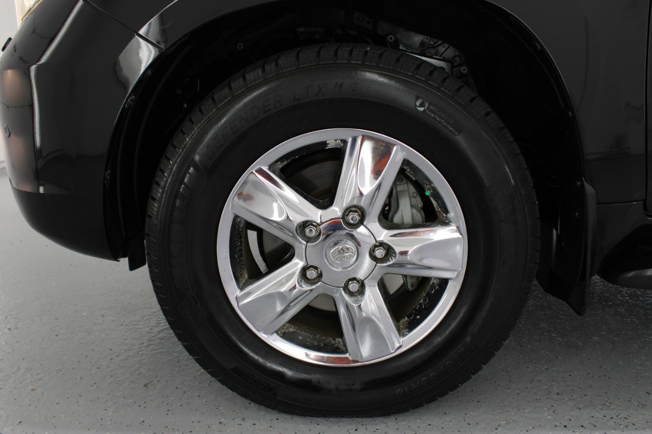 Toyota Land Cruiser 4dr 4WD (Natl) 2009