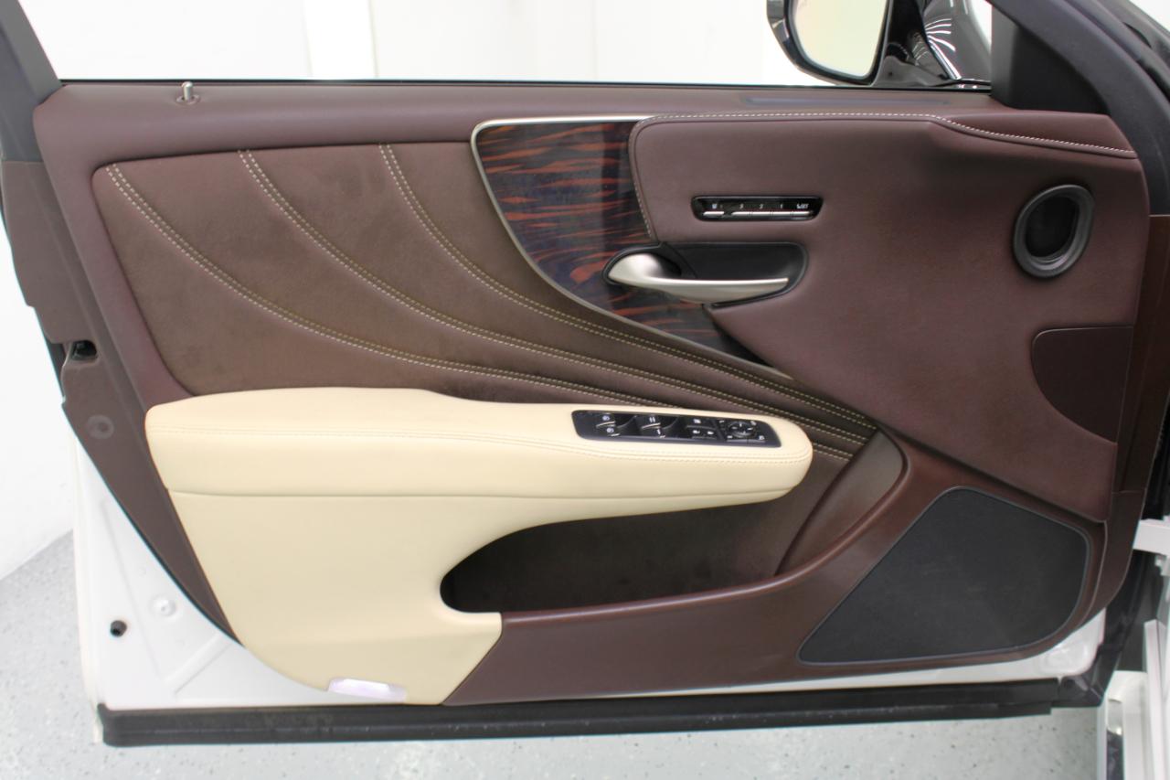 Lexus LS 500  2018