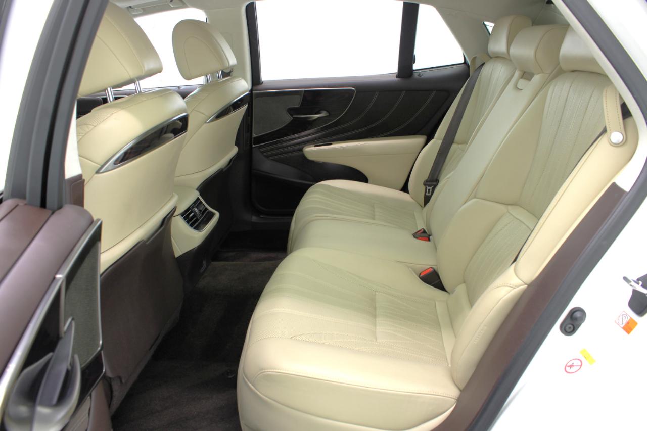 Lexus LS 500  2018