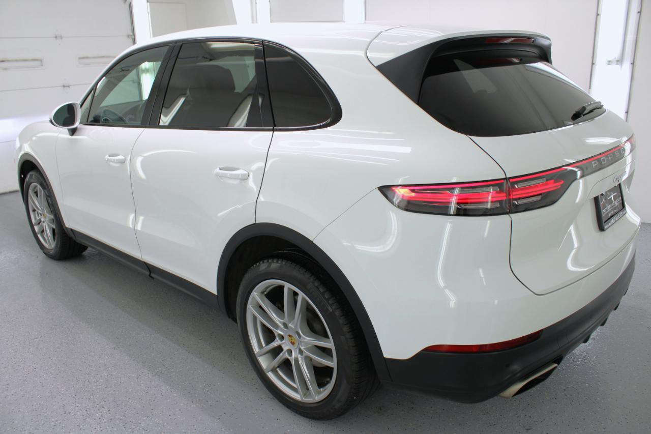 Porsche Cayenne AWD 2020